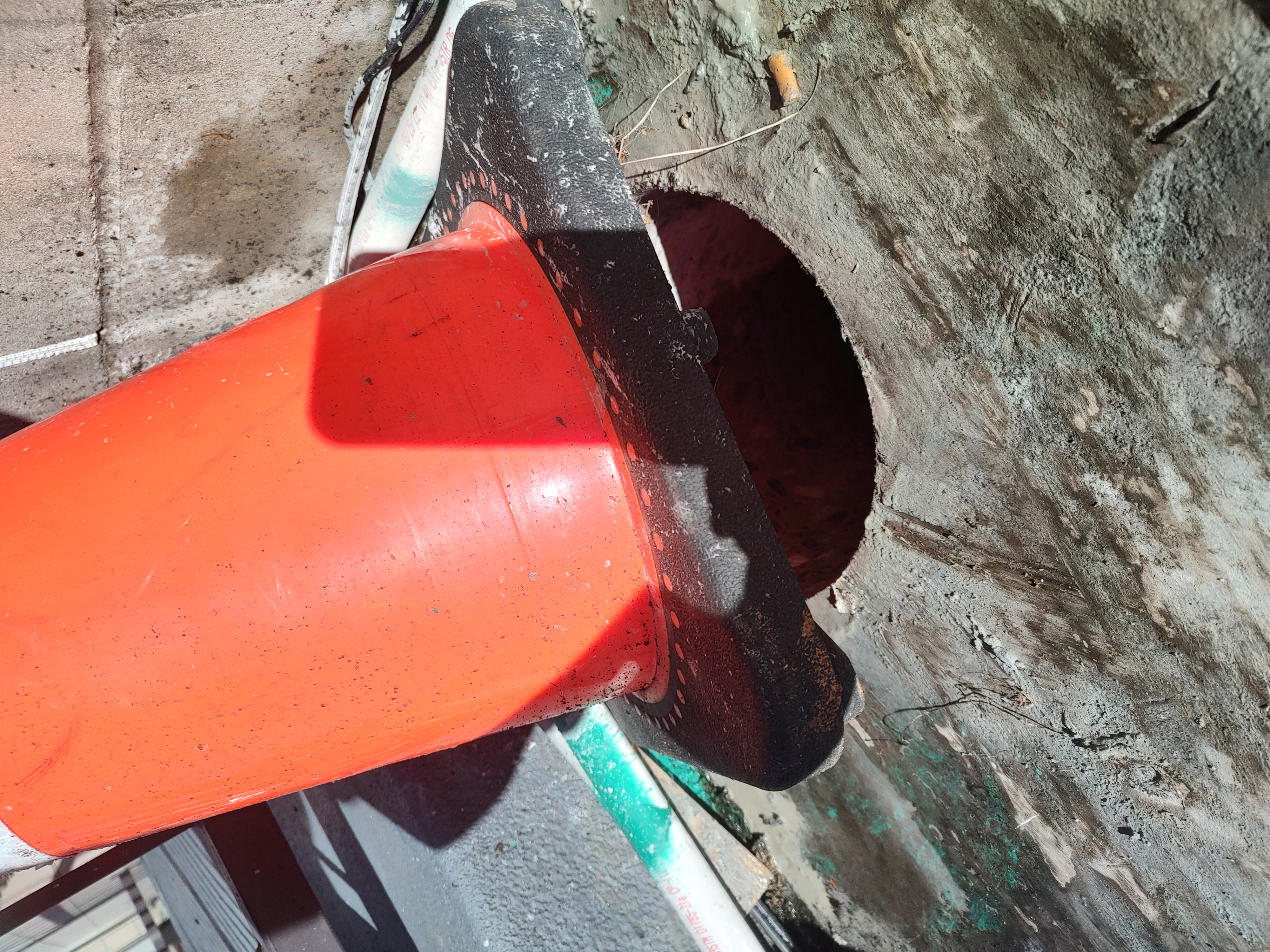 Core Drilling 2552