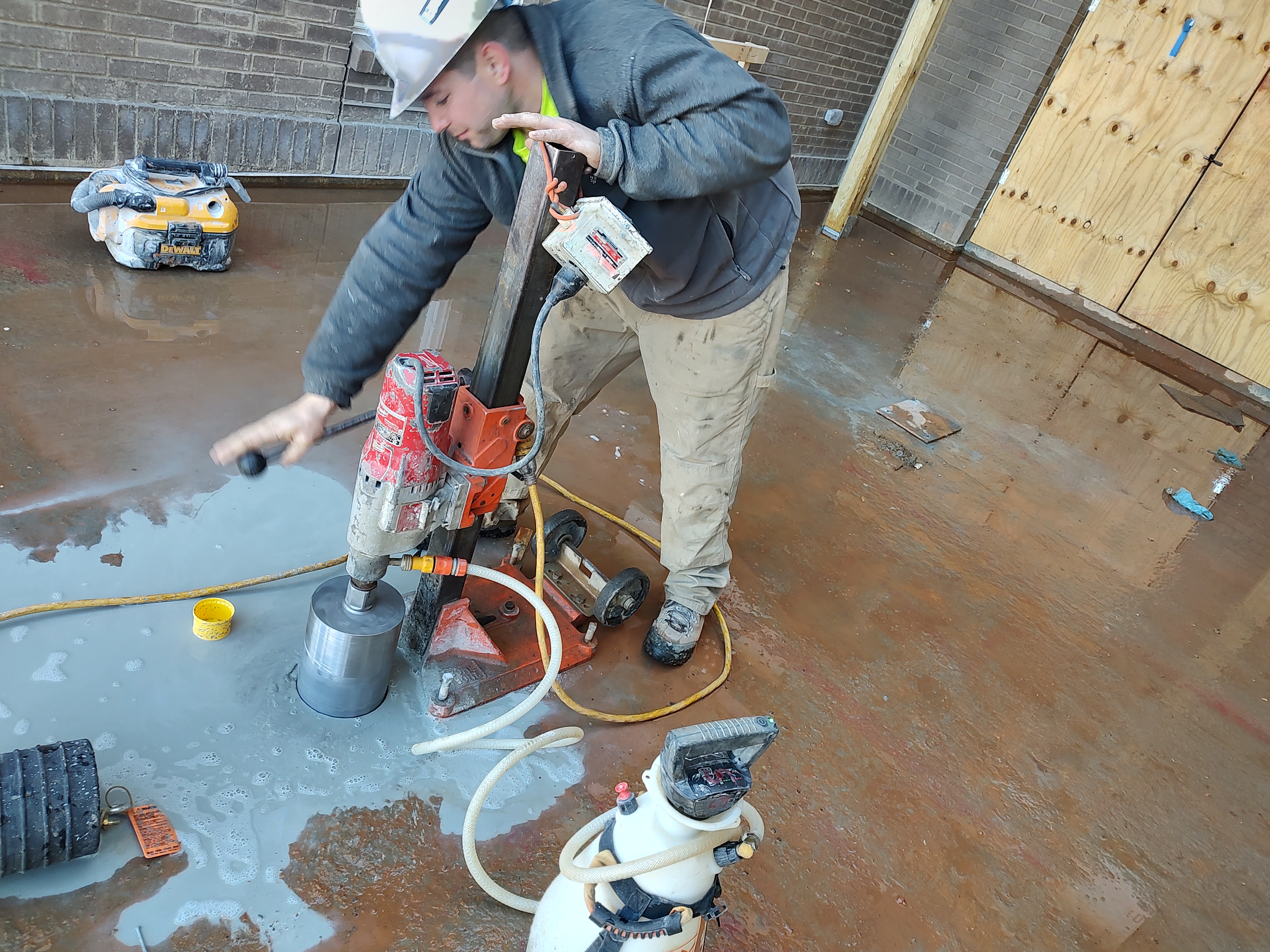 Core Drilling 2737